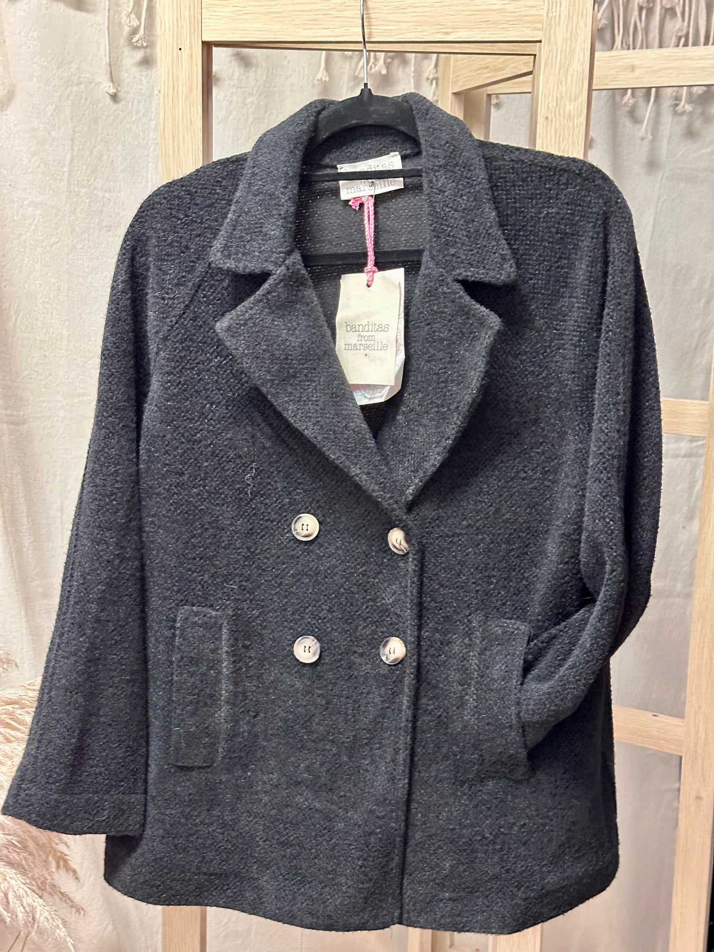 VESTE NEBA