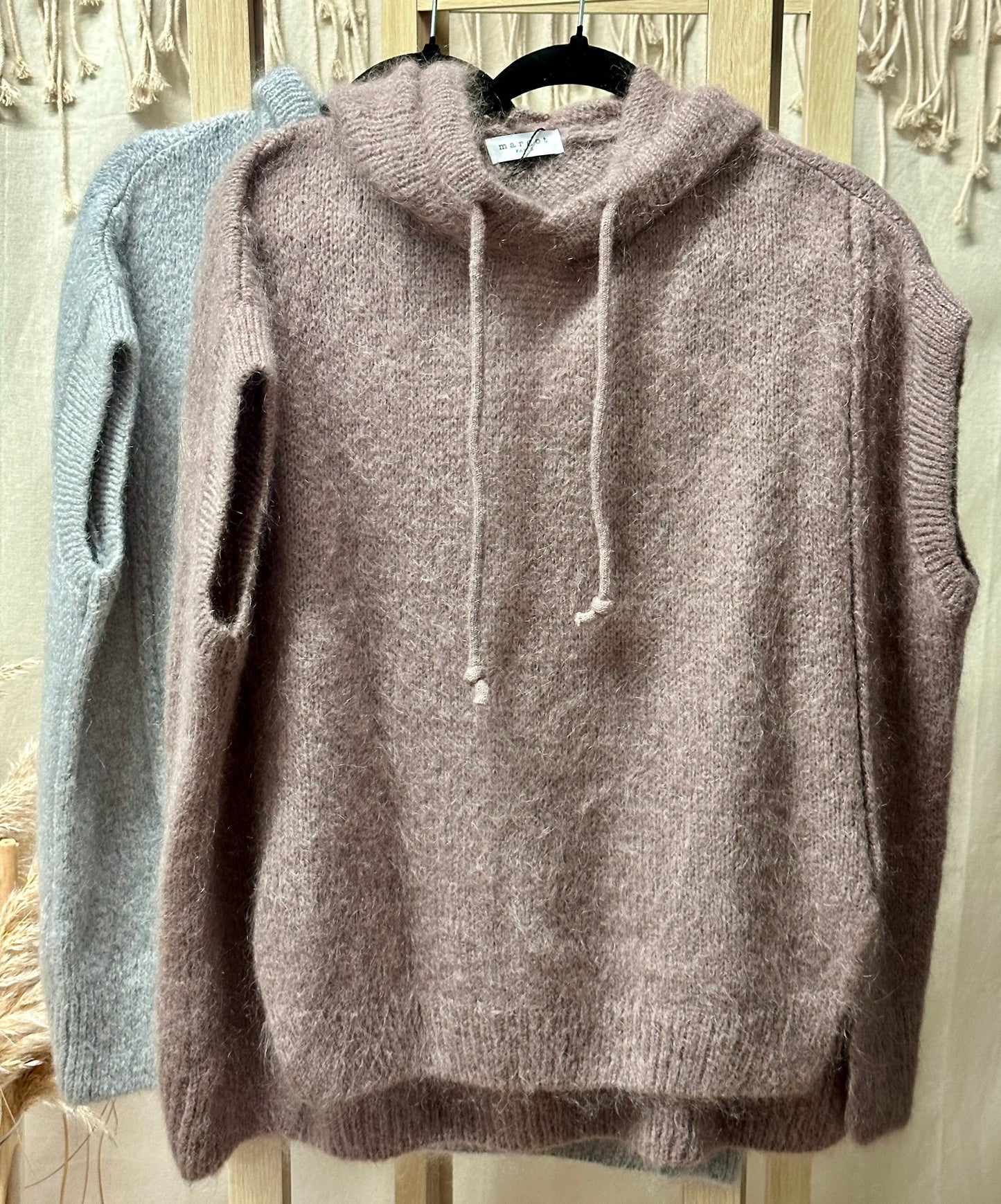 Pull à capuche Pulsa