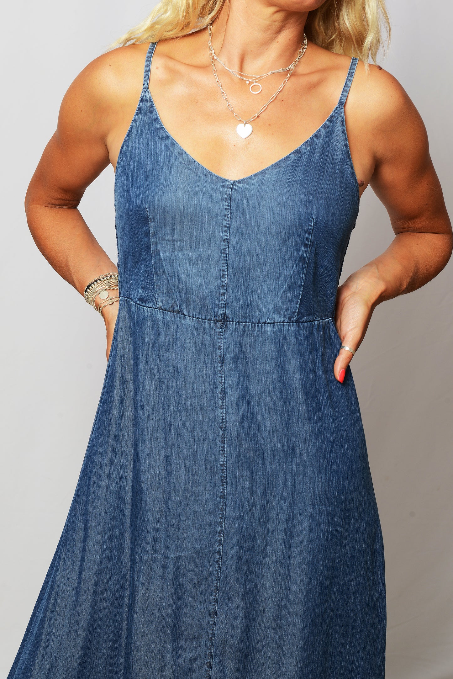 Robe Adama