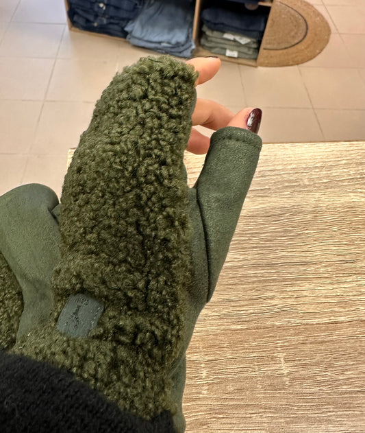Mitaine gloves